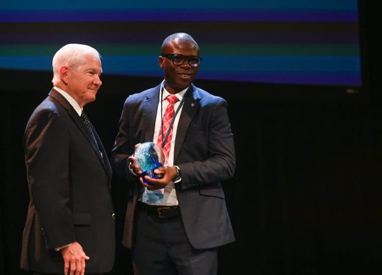 MFWA’s Executive Director picks up top US award for The Fourth Estate’s impact