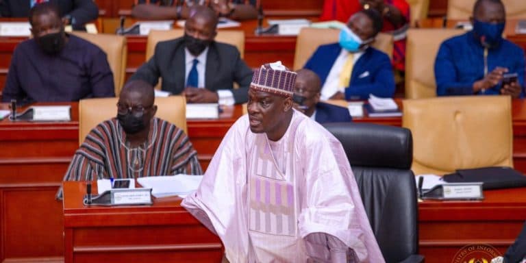 Scholarship Bonanza: Government to overhaul scholarship scheme through new bill