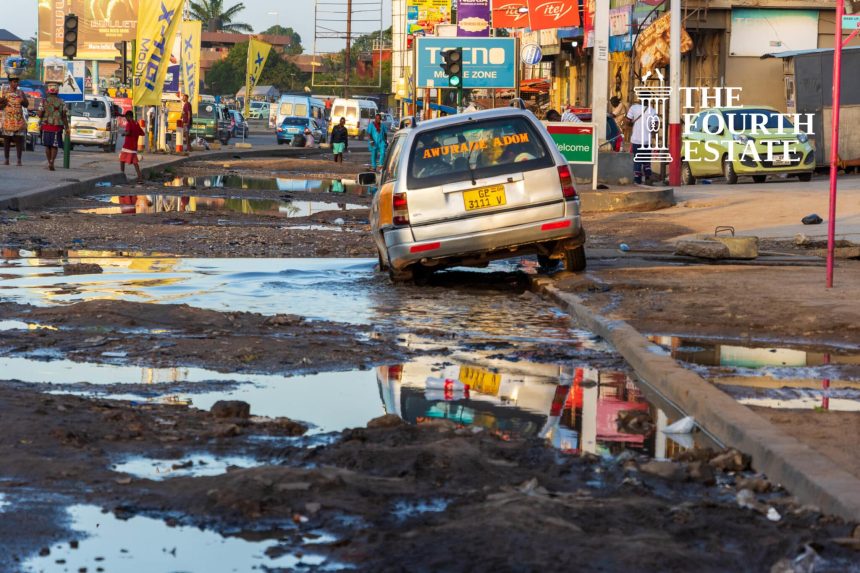 Roads-in-Decay-Potholes-in-Accra