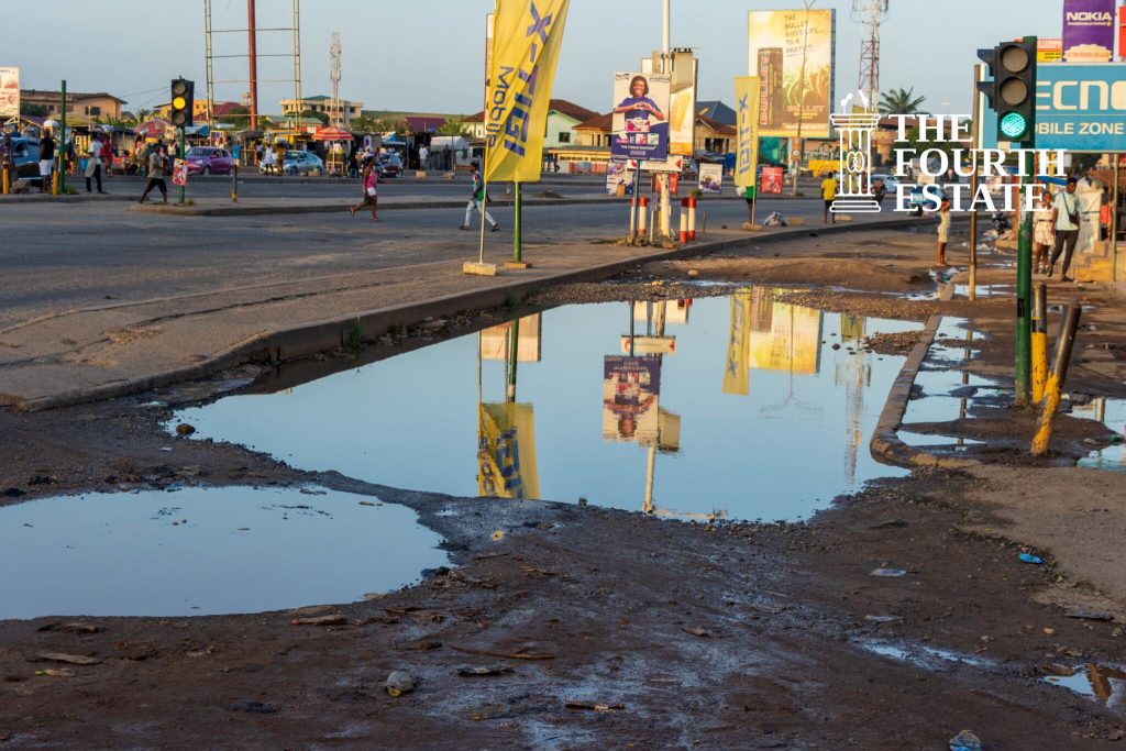 Roads-in-Decay-Potholes-in-Accra