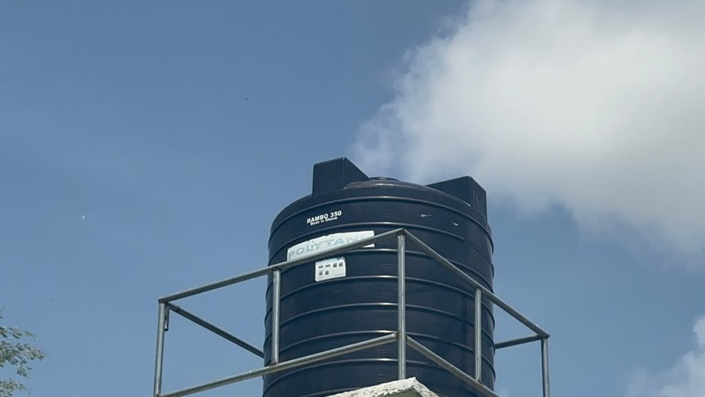 350 litre water tank 1